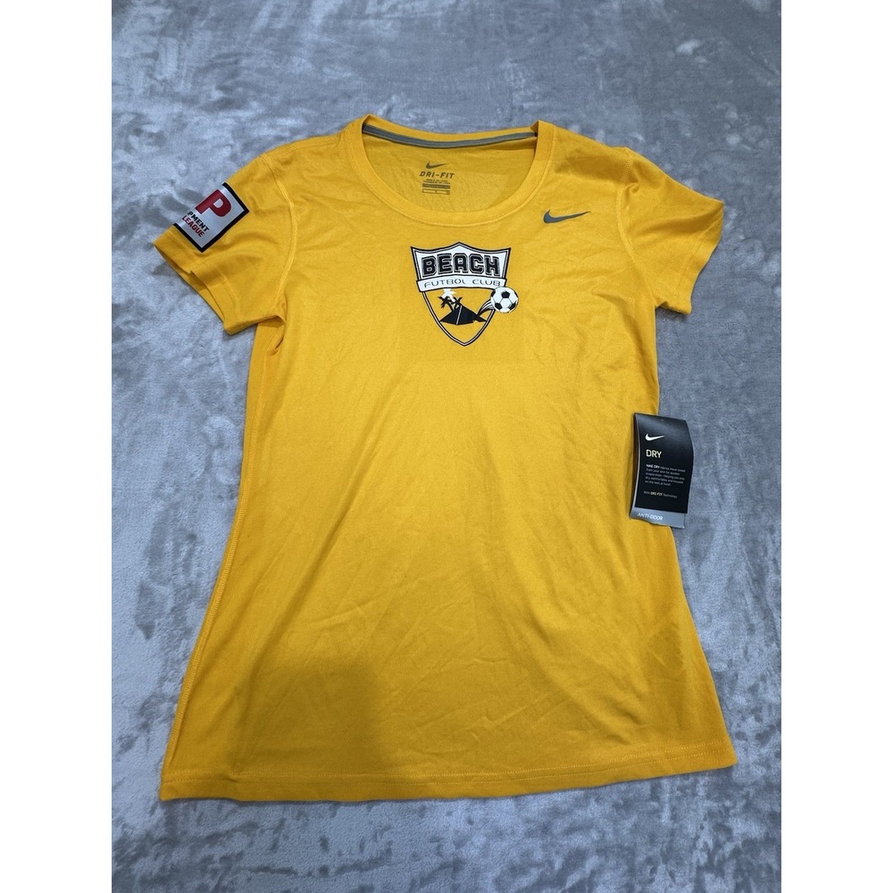 Nike Soccer Jersey Women's Size Small Yellow Beach Futbol Club Short Sleeve NWT